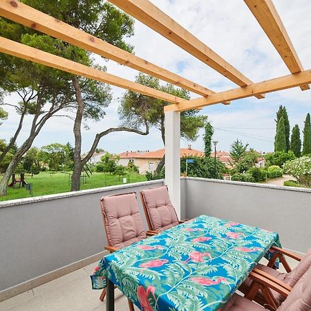 Apartmani Ivana Umago Exterior foto